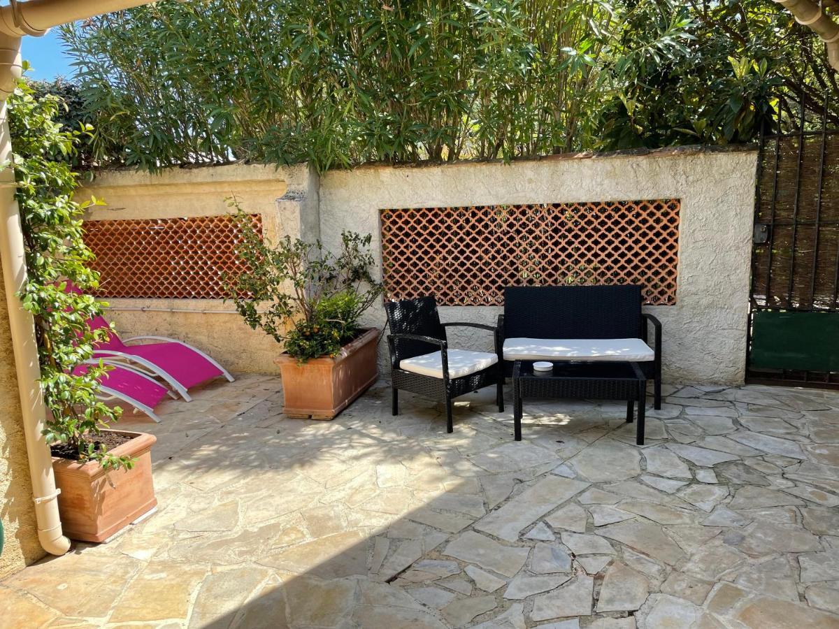 Maisonnette Au Calme Et Proche Mer มองเดอลิเยอลานาปูล ภายนอก รูปภาพ